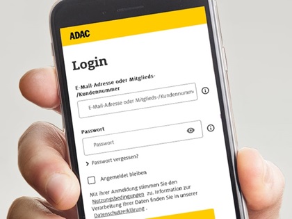 ADAC Login auf Smartphone