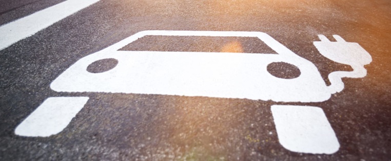 Die Auswahl an Elektroautos wird stetig größer ∙ © Shutterstock/moreimages