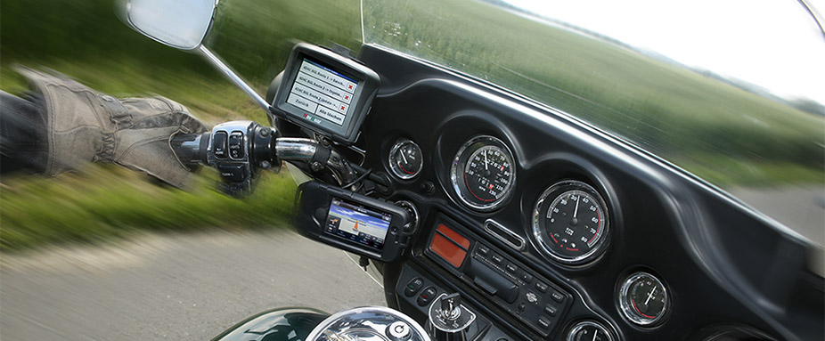 Navigieren auf dem Motorrad mit der ADAC NavBikeTour