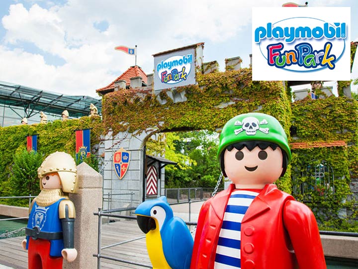 Playmobil-Figuren im Funpark