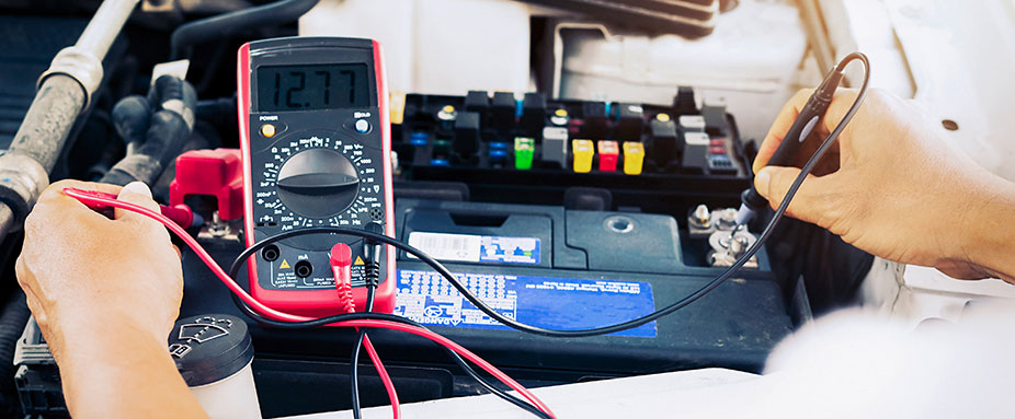 Alles zur Autobatterie | ADAC