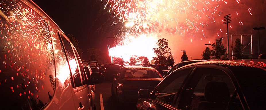 Feuerwerk, Böller, Autos, Schaden.Haftung