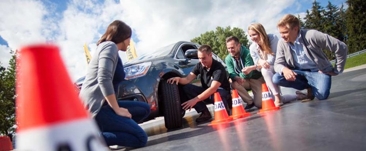 ADAC Junge Fahrer Training