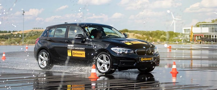 Pkw Junge Fahrer Training Adac