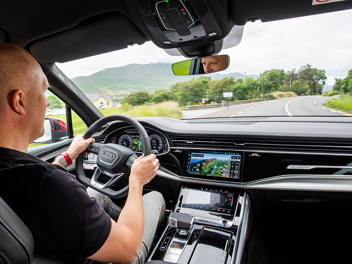 Audi Q7 Facelift Testfahrt Daten Bilder Preise Adac