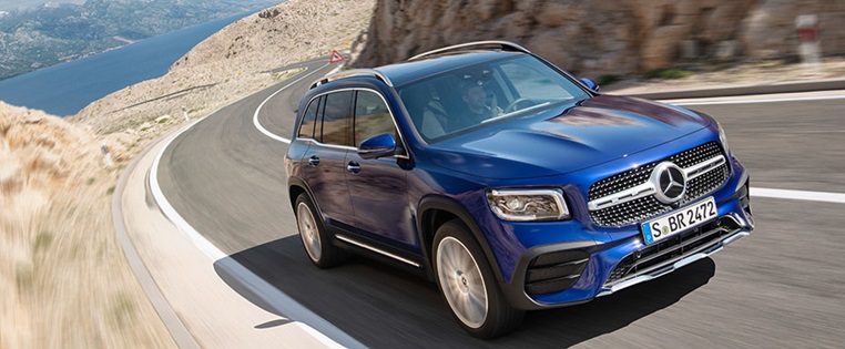 Der neue Mercedes GLB in Fahrt