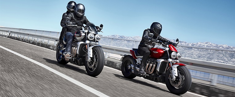 Triumph Rocket 3 fahrend