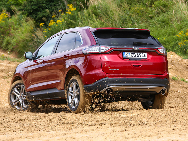 Platzwunder mit großem Kofferraum: Heckansicht des Ford Edge