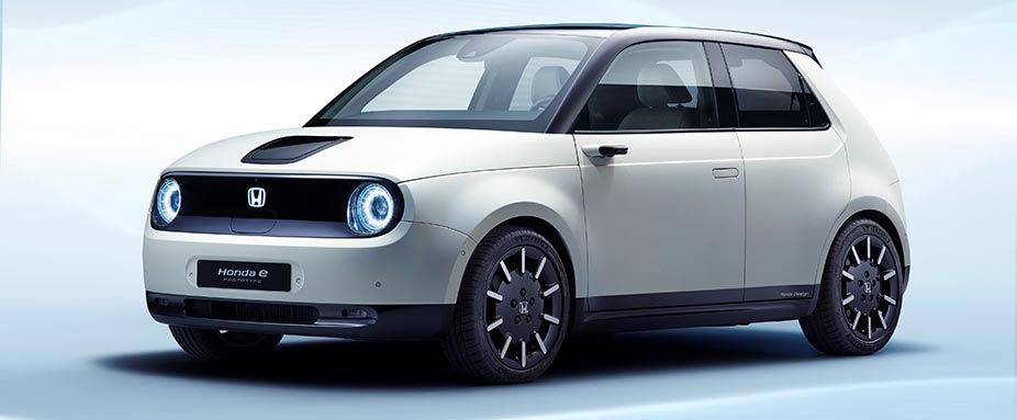 honda-e-prototype-2019-stehend-front-926x383
