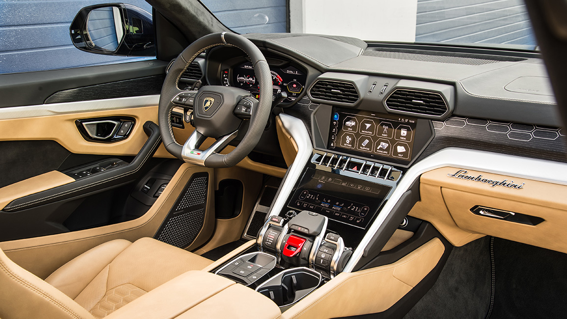 Lamborghini Urus Suv Und Supersportwagen Adac