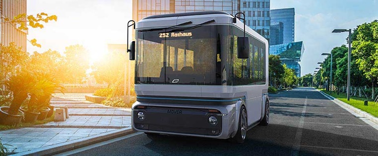 der ego mover bus fährt autonom durch München Olympiapark im Test