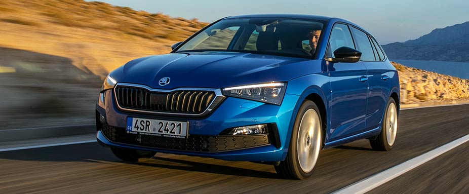 Skoda Scala von der Seite