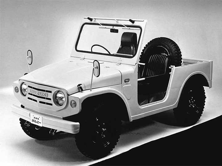 Alter Suzuki Jimny im Museum