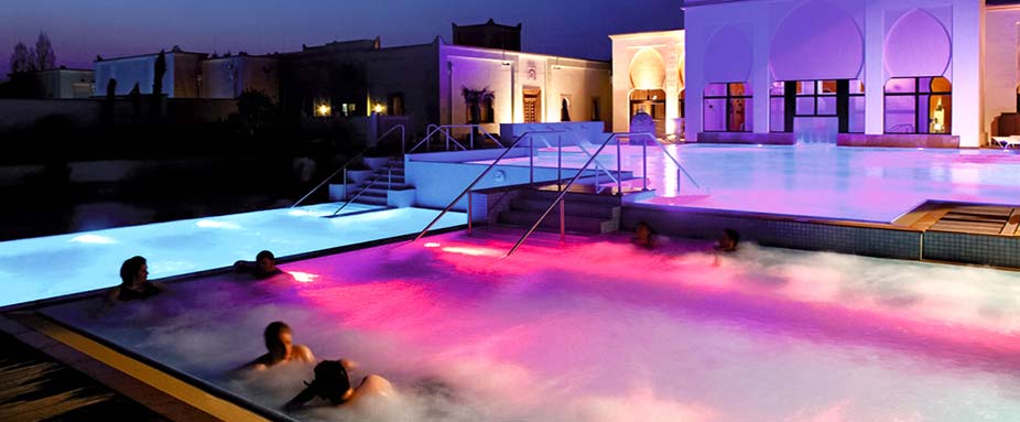 Therme Mediterana Bergisch Gladbach: ADAC Motorwelt stellt 10 außergewöhnliche Bäder in Deutschland vor