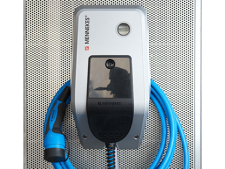 Wallbox FAQ ElektroautoLadestation für zu Hause ADAC