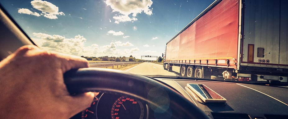 LKW Wochenende Autofahrer Autobahn