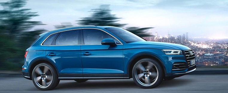AUDI Q5 Fahraufnahme