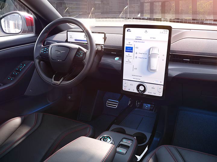 Ford Mustang Mach E Elektro Sportwagen Oder Suv Adac