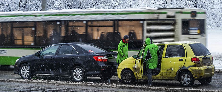 Autounfall bei Schnee