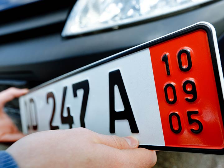 Oldtimer Import Und Export Adac