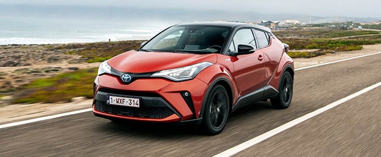 Toyota C Hr 2020 Testfahrt Hybrid Verbrauch Preis Adac