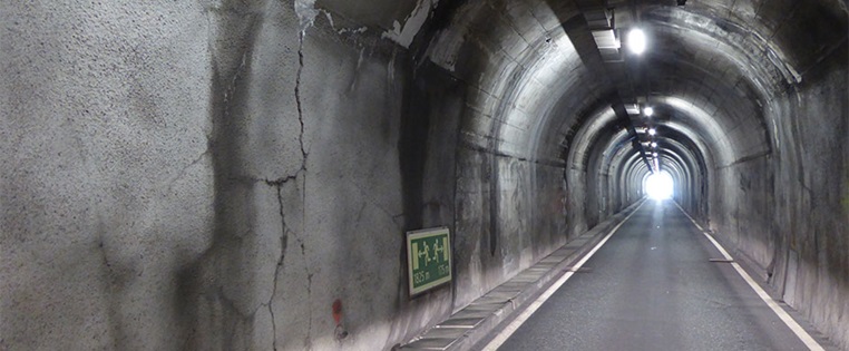 Munt La Schera Tunnel
