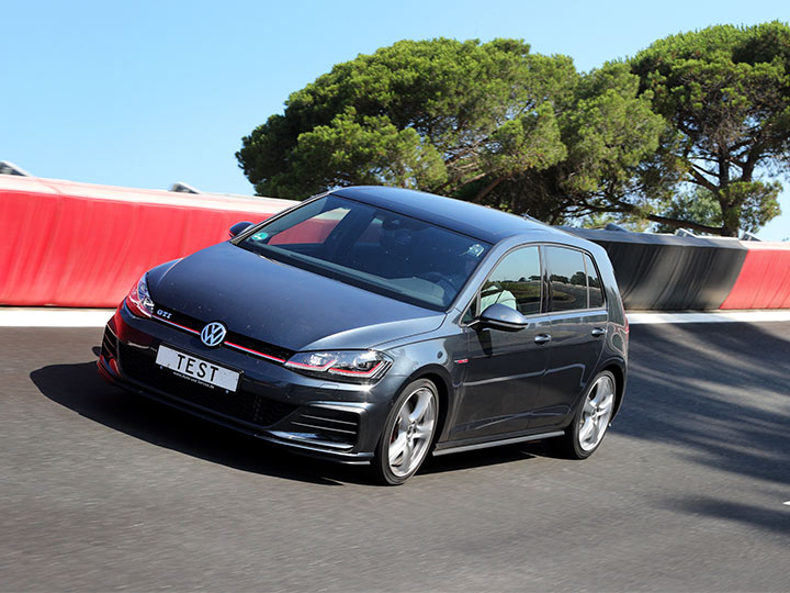 225 40 R18 Sommerreifen Im Test 2020 Adac