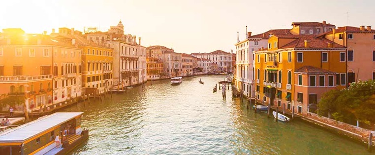 Mobil In Venedig Von A Nach B In Der Lagunenstadt Adac