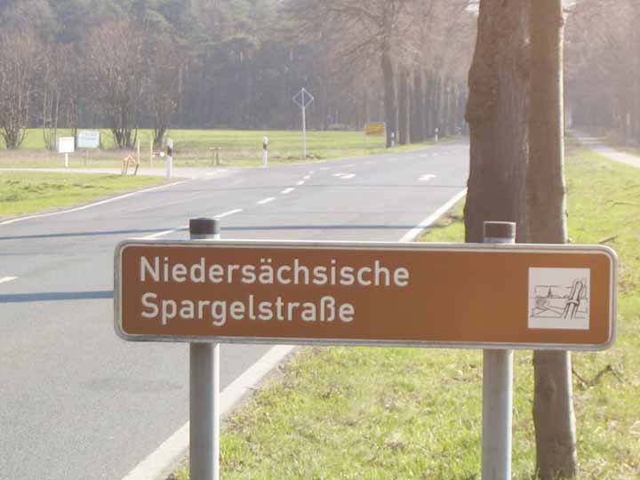 Niedersäschsische Spargelstraße, Schild