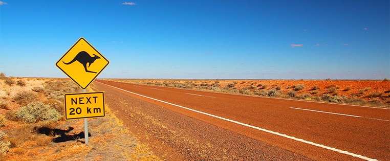 Straße im Outback in Australien