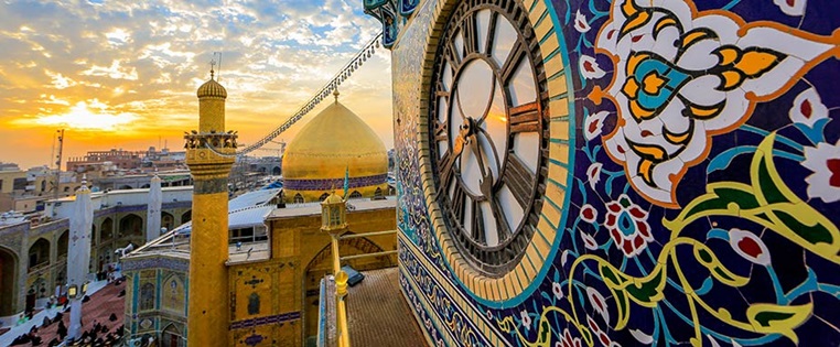 Blick über prachtvolle Moschee im Irak