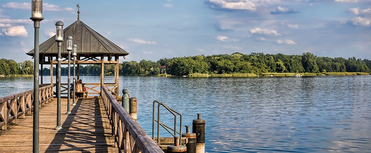 Holzsteg am Ruppiner See-Ufer