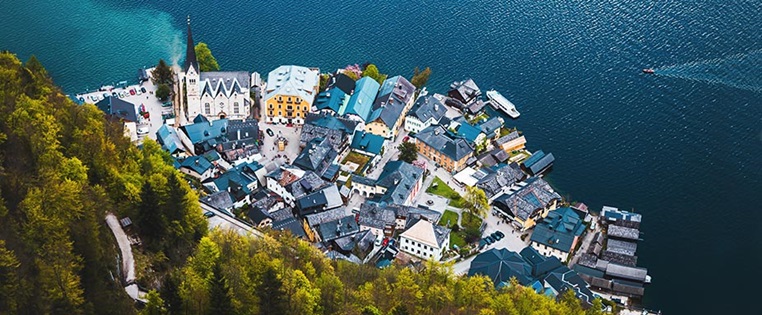 Reisen Österreich Salzburger Land Hallstadt von oben