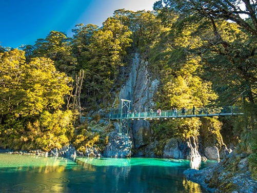 Blue Pools im Mount Aspiring Nationalpark in Neuseeland