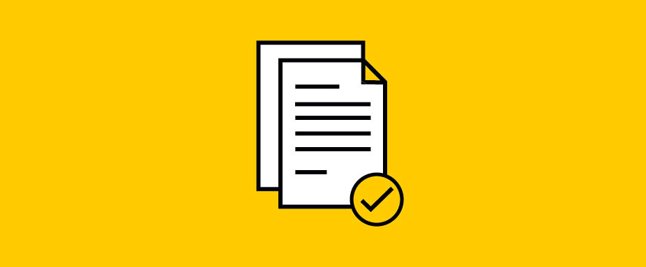 Liste mit Haken auf gelbem Hintergrund - Checkliste Kfz Versicherungswechsel