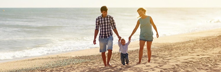 Reiserücktrittsversicherung für Familien: Schutz für die gesamte Familie bei Reiserücktritt und Reiseabbruch