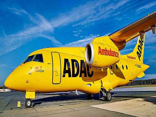 Dornier Fairchild 328 - 300 Jet des ADAC Ambulanz-Service Zwei Maschinen des Dornier Fairchild 328 - 300 Jet sind für den ADAC Ambulanz-Service als fliegende Intensiv-Station im Einsatz.